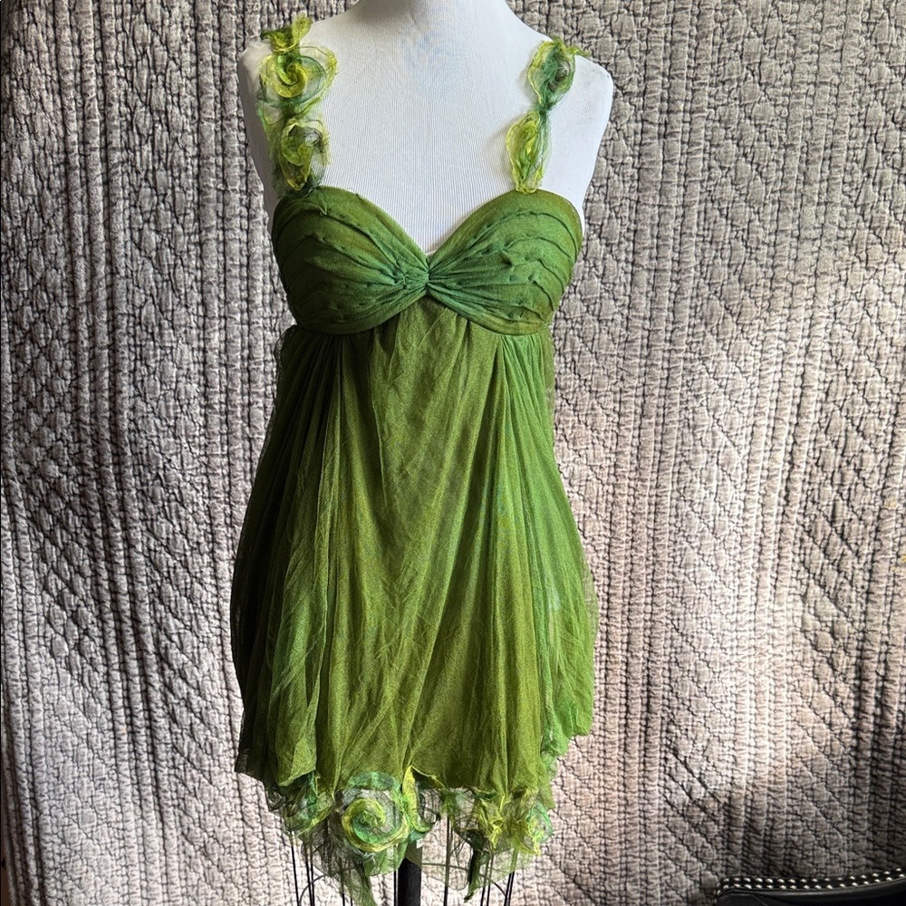 Elegant Green Dress with Floral Accents Hand Made from the best Italian 100%Silk